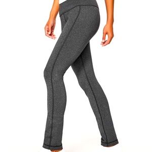 ✨LULULEMON Skinny Groove Pant Heather Grey